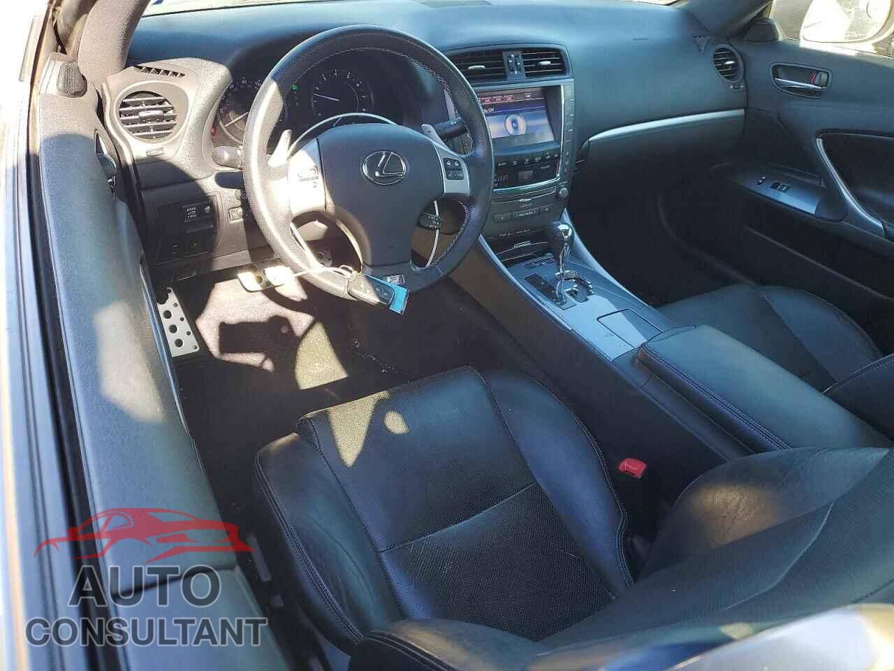 LEXUS IS 2013 - JTHFF2C29D2527691