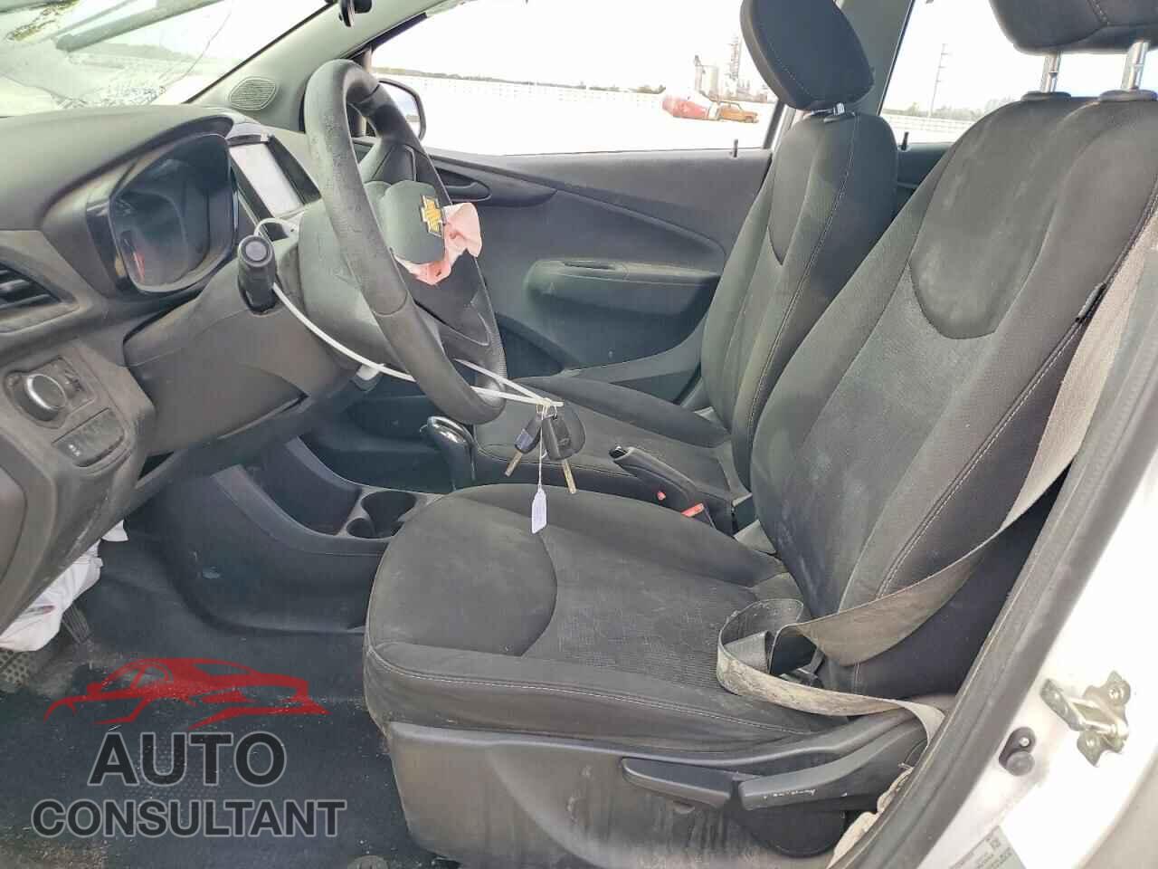 CHEVROLET SPARK 2017 - KL8CB6SA3HC840437