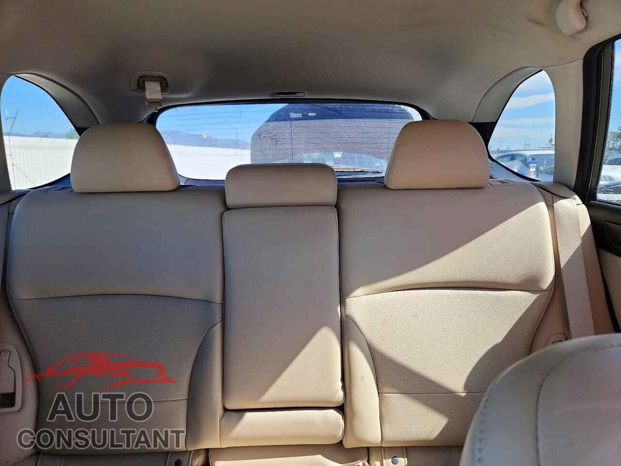 SUBARU OUTBACK 2017 - 4S4BSANC6H3305200