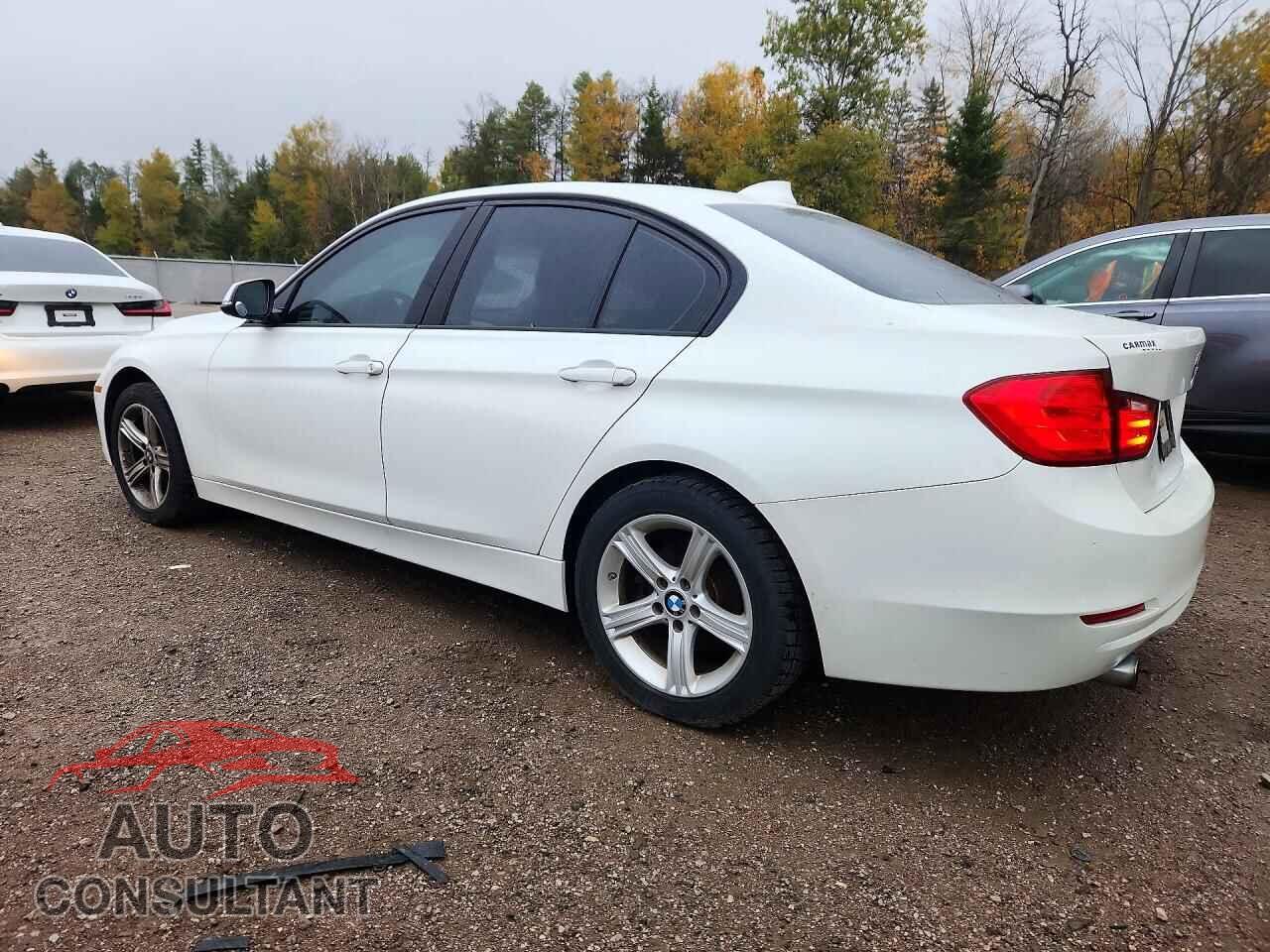 BMW 3 SERIES 2015 - WBA3B1G50FNT05957