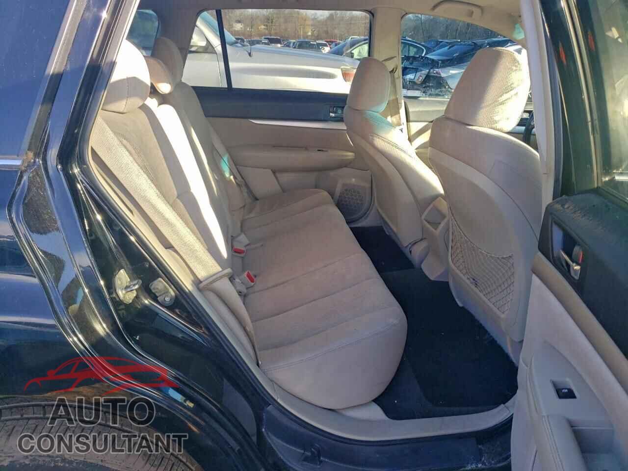 SUBARU OUTBACK 2013 - 4S4BRBCC9D3285281