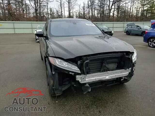 JAGUAR F-PACE 2019 - SADCM2FV8KA357461