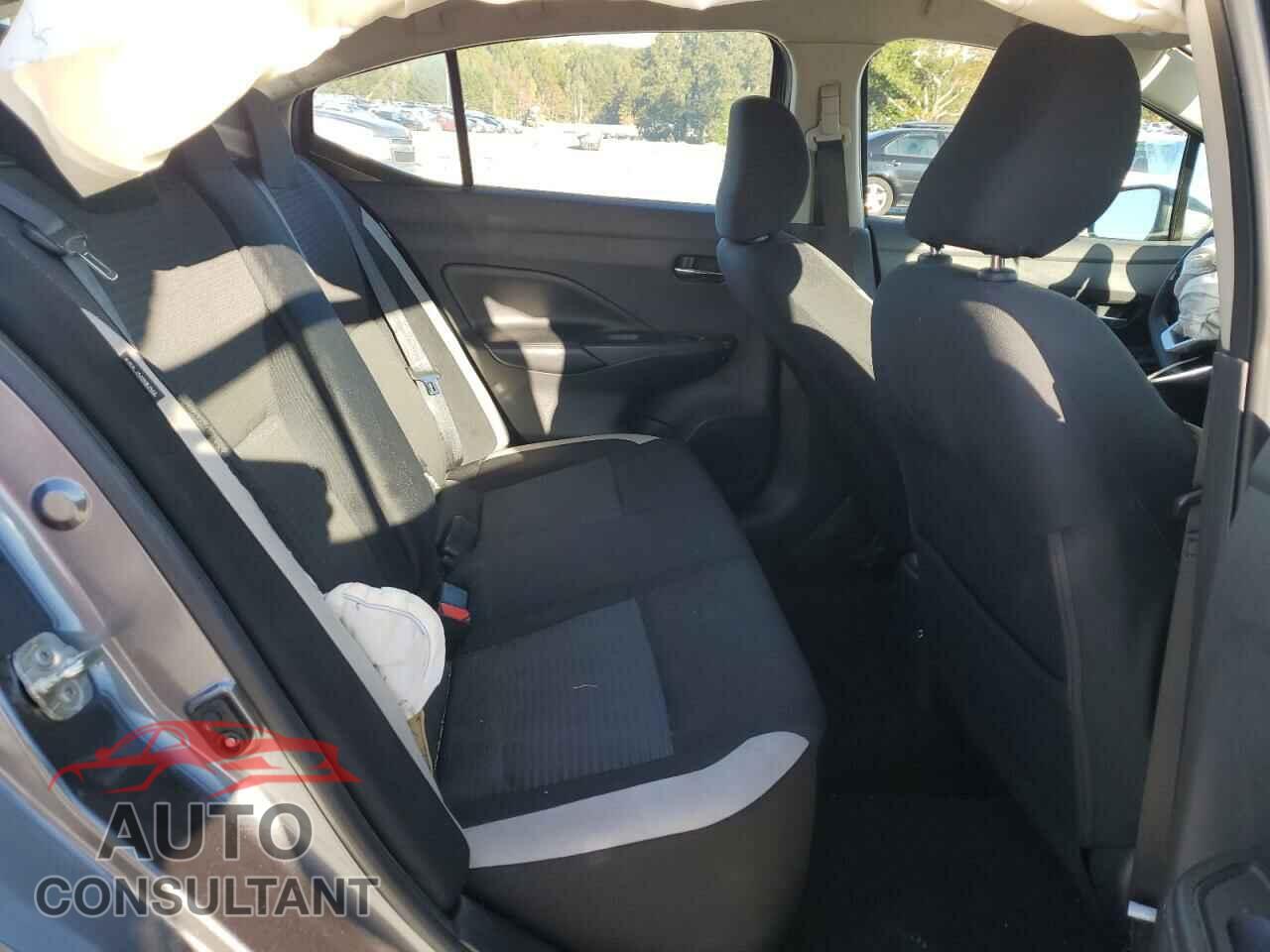 NISSAN VERSA 2020 - 3N1CN8EVXLL842064
