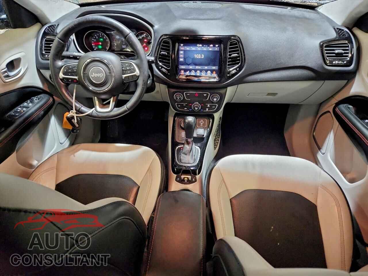 JEEP COMPASS 2018 - 3C4NJDCB3JT210779