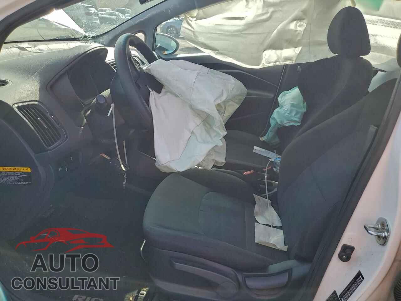 KIA RIO 2017 - KNADM4A36H6010320