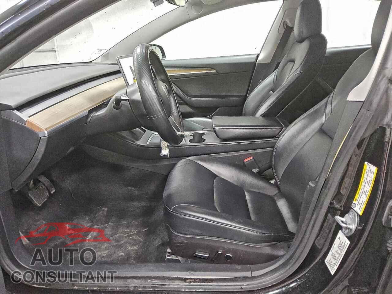 TESLA MODEL 3 2022 - 5YJ3E1EA6NF190742