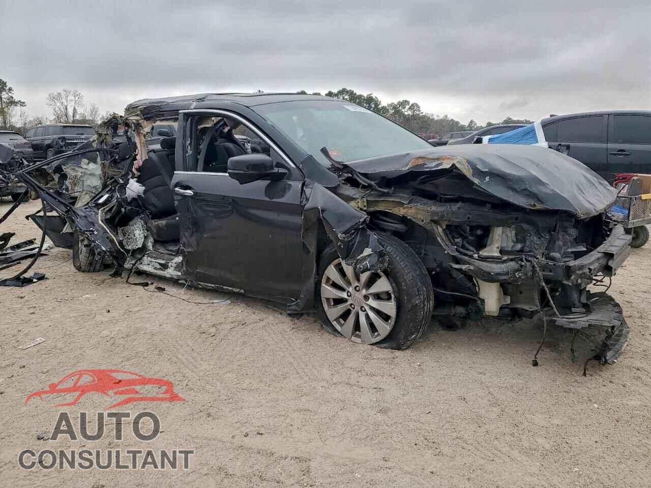 HONDA ACCORD 2013 - 1HGCR2F7XDA215194