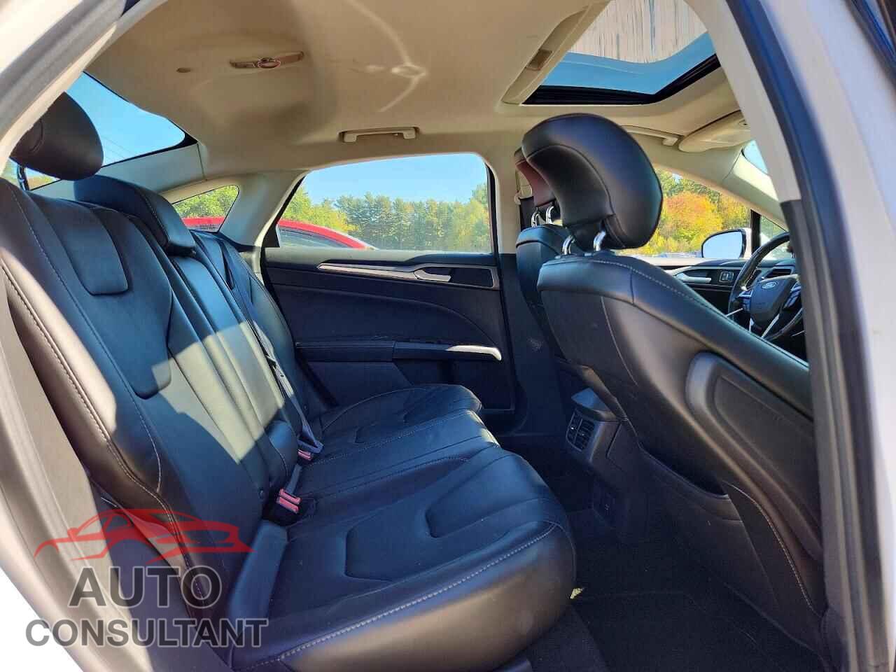 FORD FUSION 2013 - 3FA6P0RU6DR301380