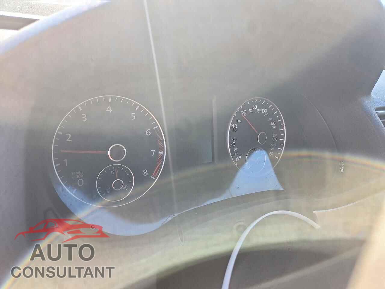 VOLKSWAGEN PASSAT 2014 - 1VWAP7A36EC016983