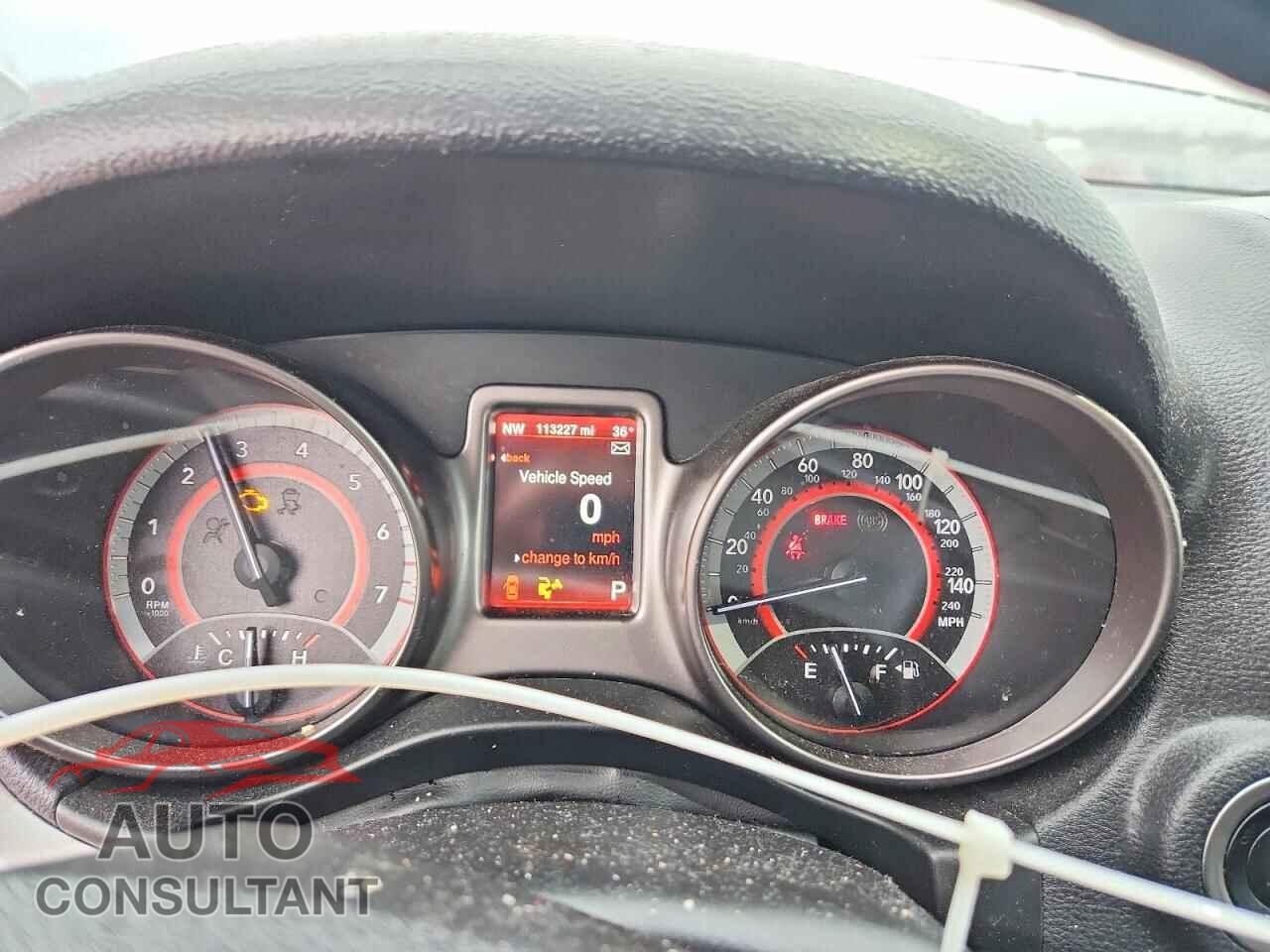 DODGE JOURNEY 2015 - 3C4PDCGG6FT614134