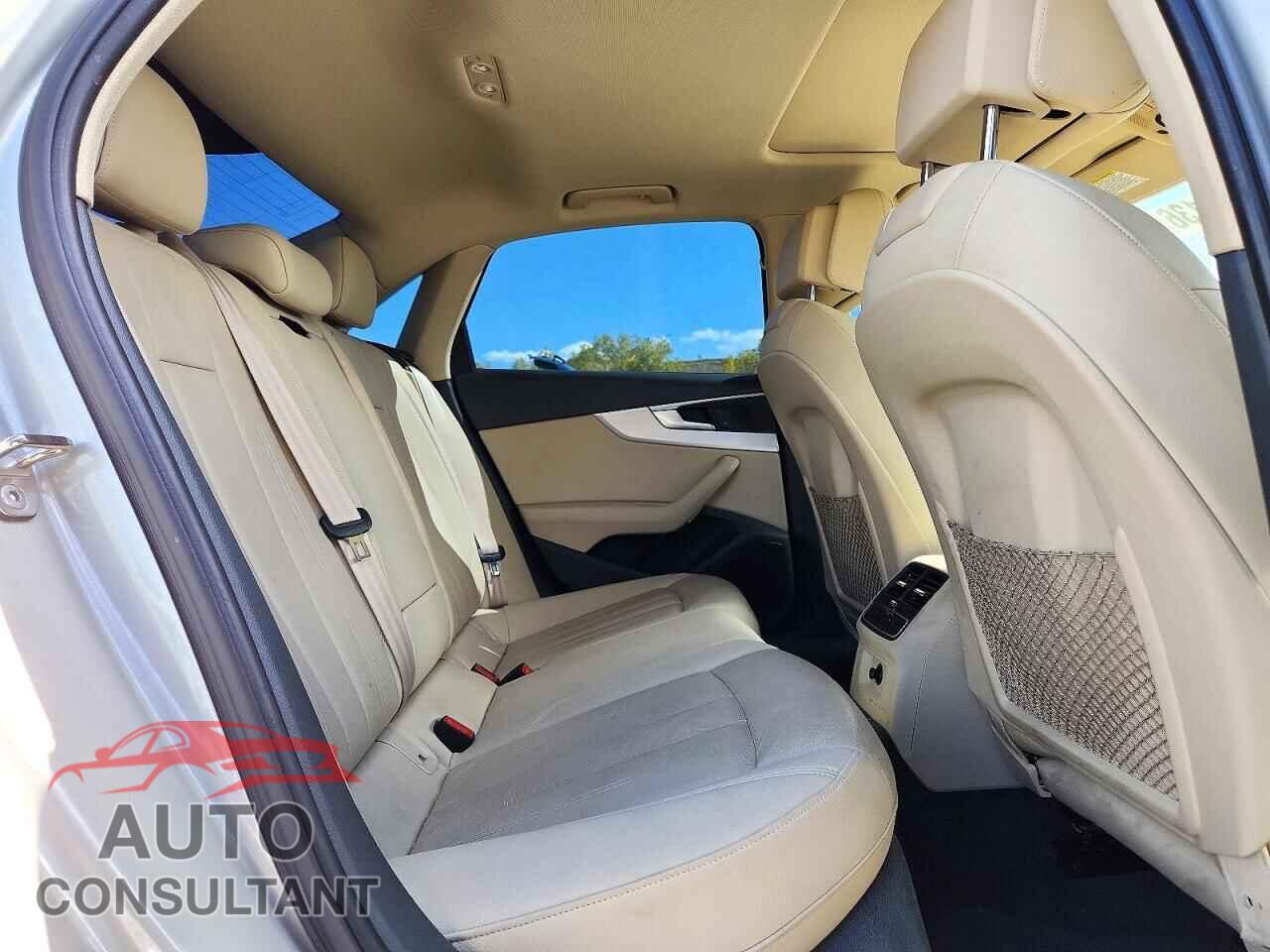 AUDI A4 2017 - WAUANAF43HN033978