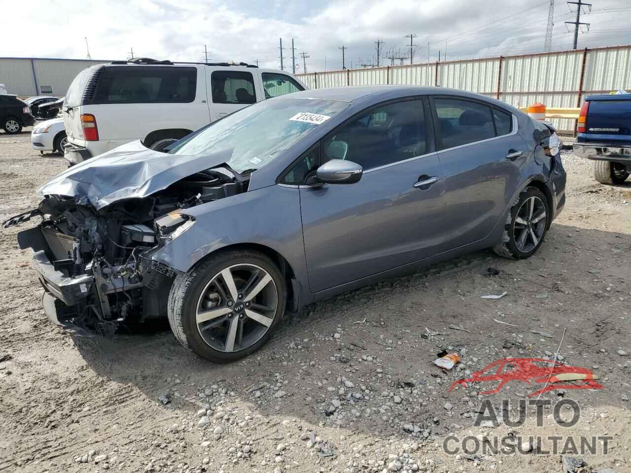 KIA FORTE 2018 - 3KPFL4A85JE208929