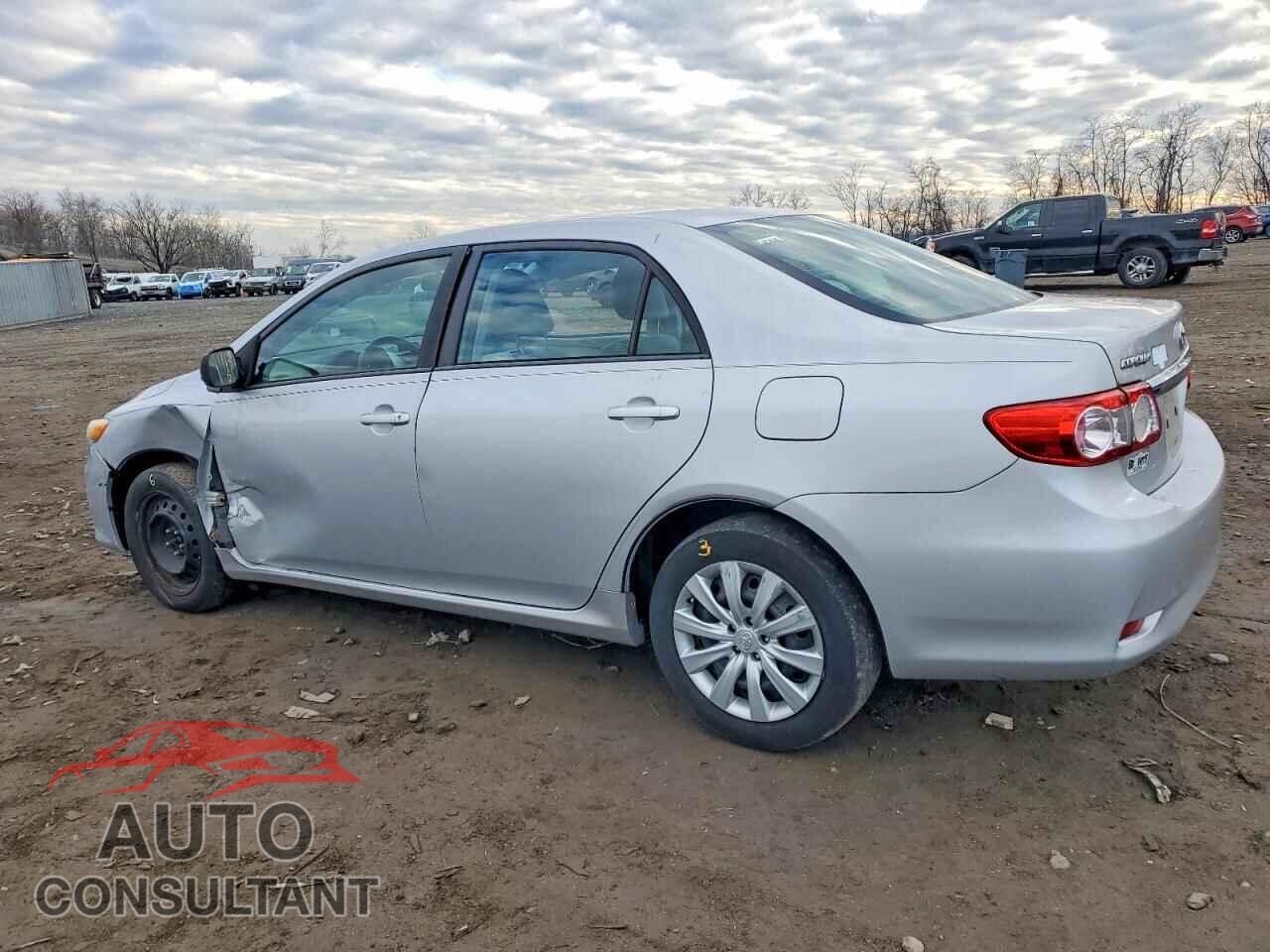 TOYOTA COROLLA 2012 - 2T1BU4EE4CC908695