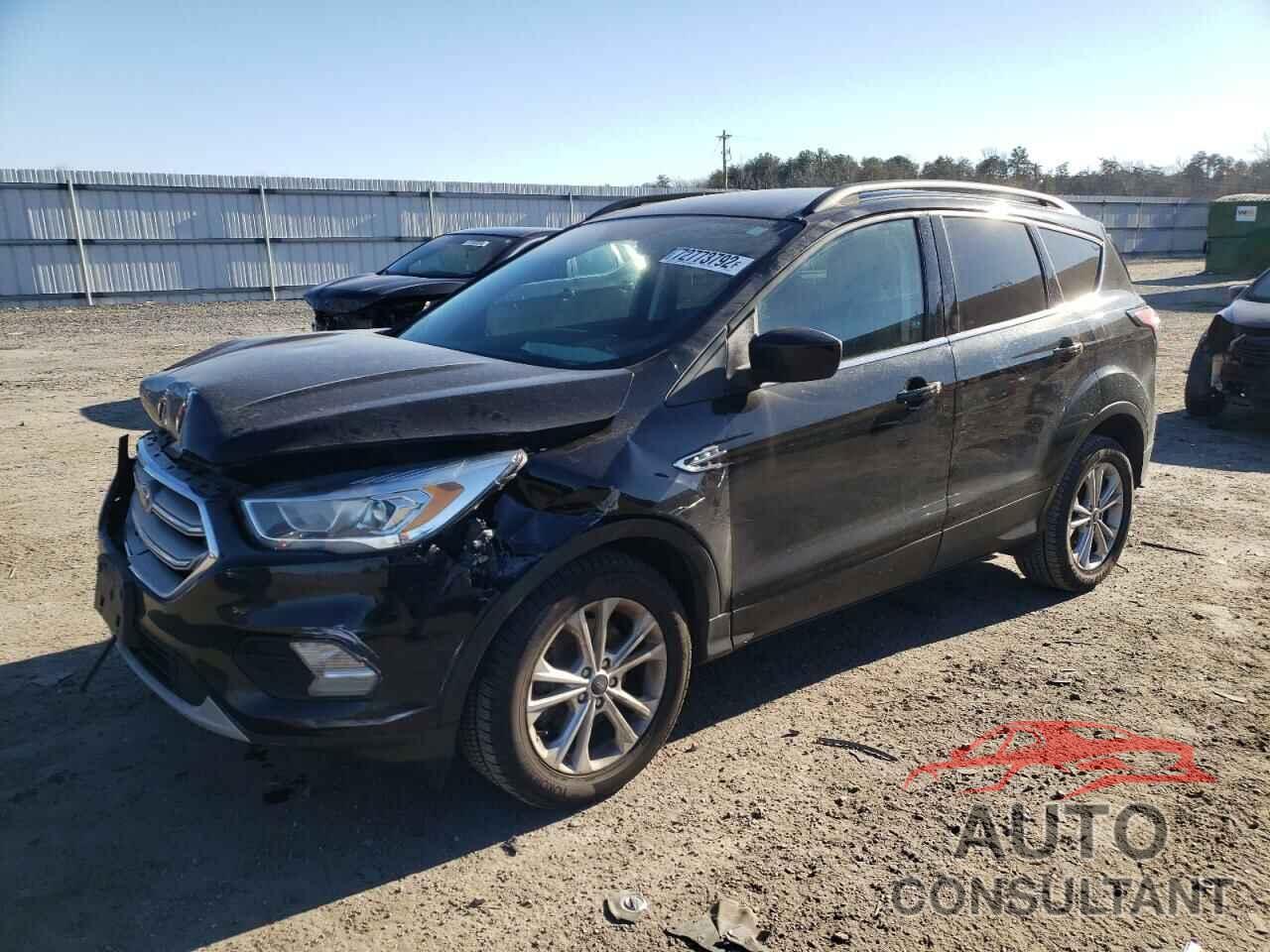 FORD ESCAPE 2017 - 1FMCU9GD8HUE82683