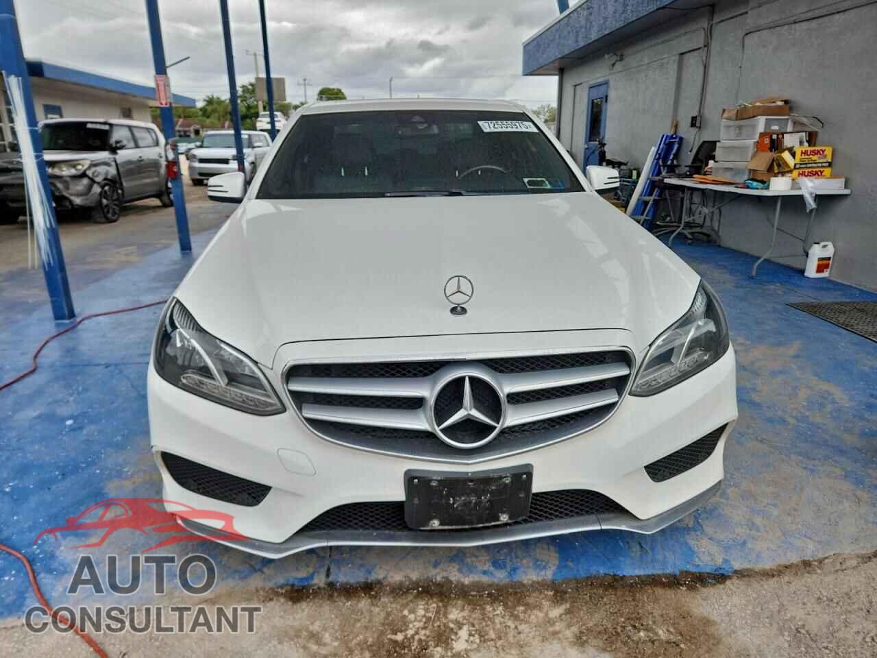 MERCEDES-BENZ E-CLASS 2015 - WDDHF8JB2FB106050