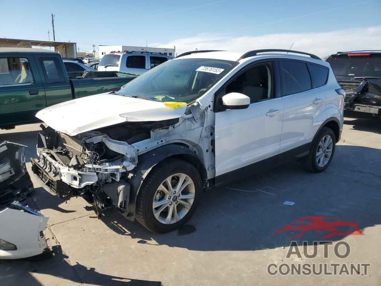 FORD ESCAPE 2018 - 1FMCU0GD8JUC88222