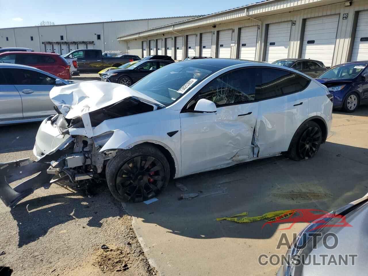 TESLA MODEL Y 2021 - 5YJYGDEE6MF080440