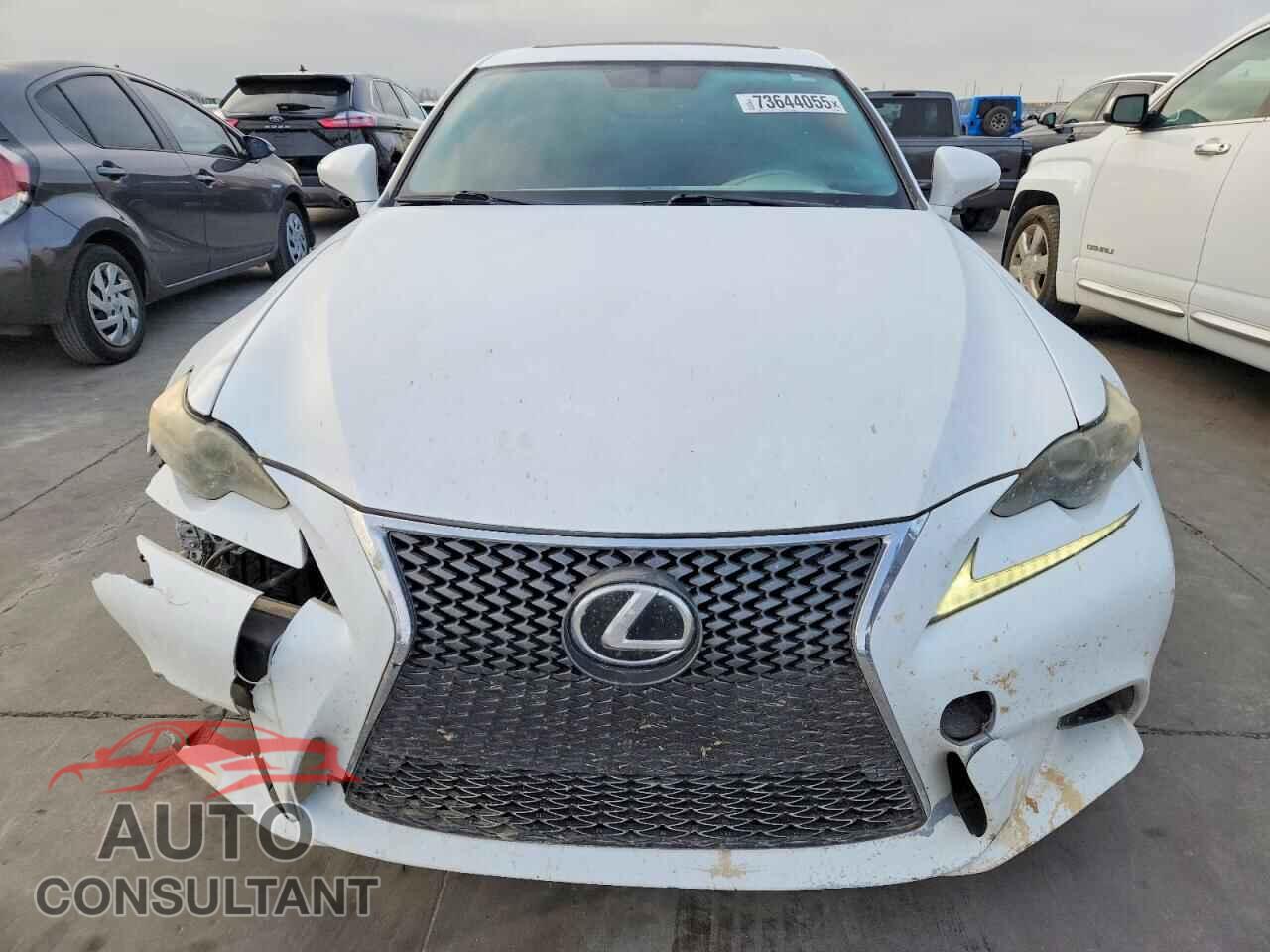 LEXUS IS 2014 - JTHBF1D24E5027686