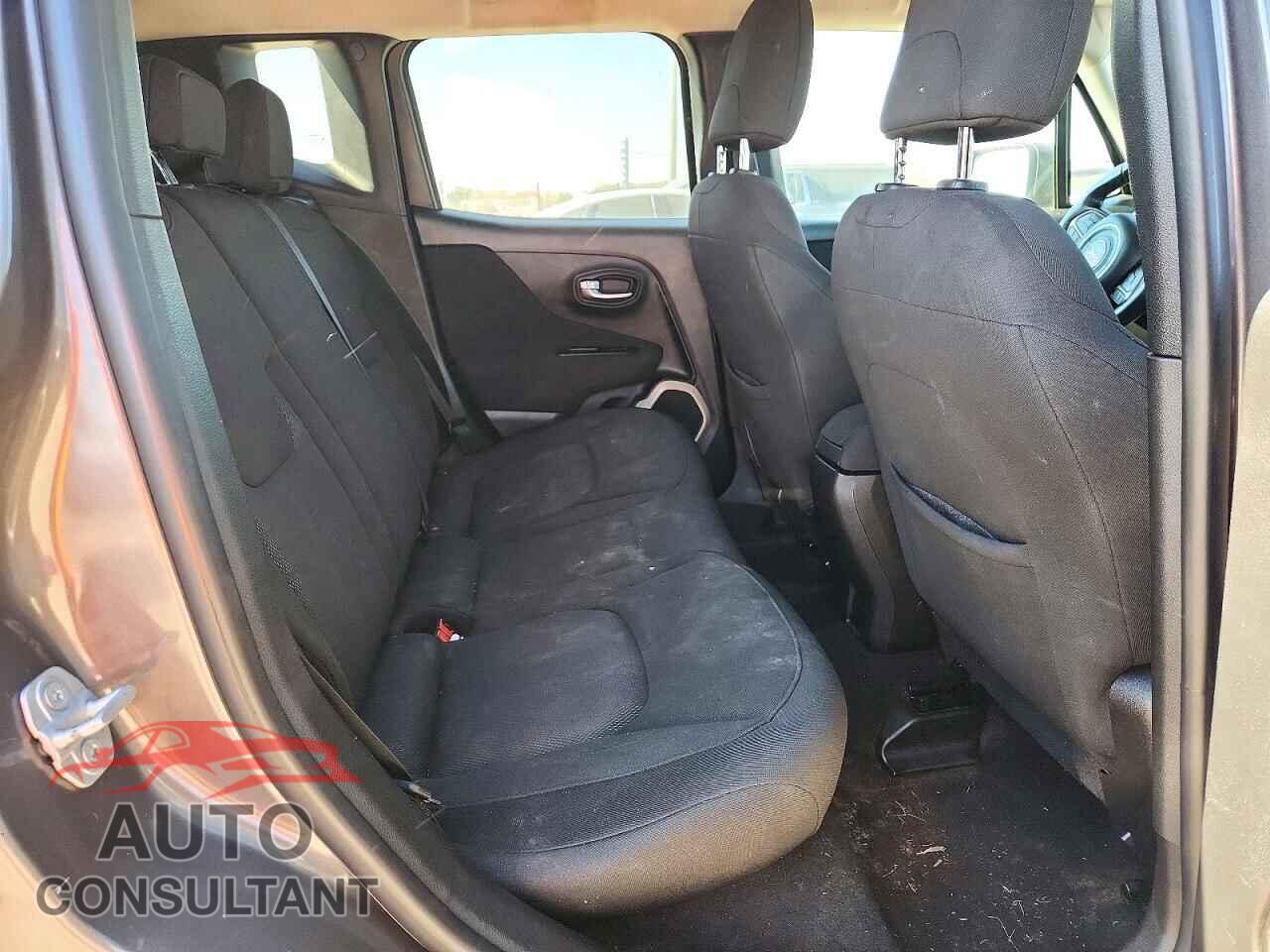 JEEP RENEGADE 2017 - ZACCJBBB8HPG41620