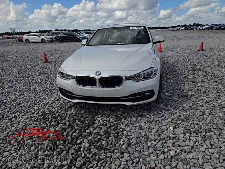 BMW 3 SERIES 2018 - WBA8B9C53JEE81035