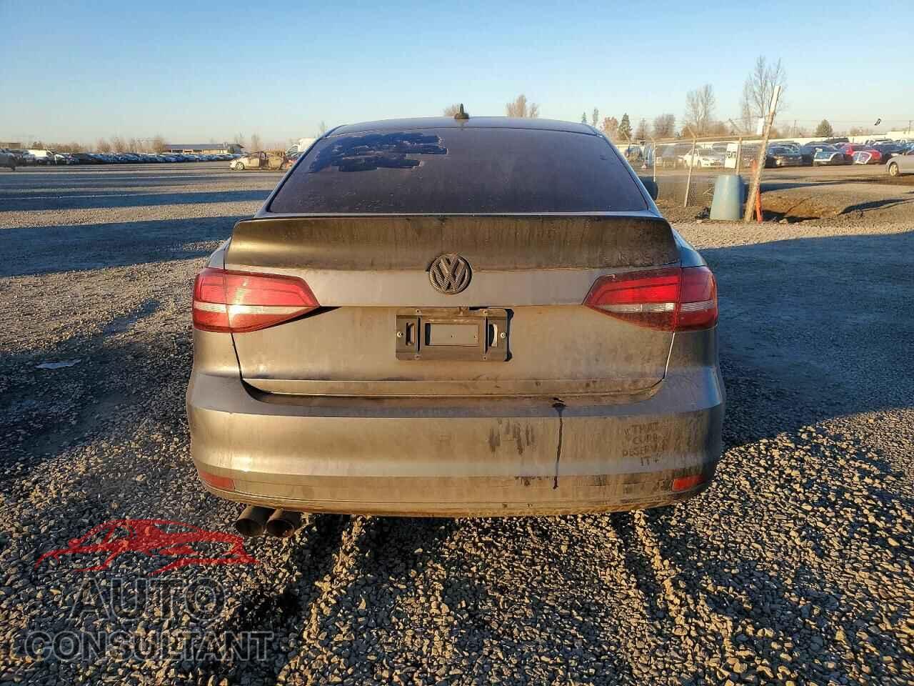 VOLKSWAGEN JETTA 2017 - 3VWDB7AJ9HM392736