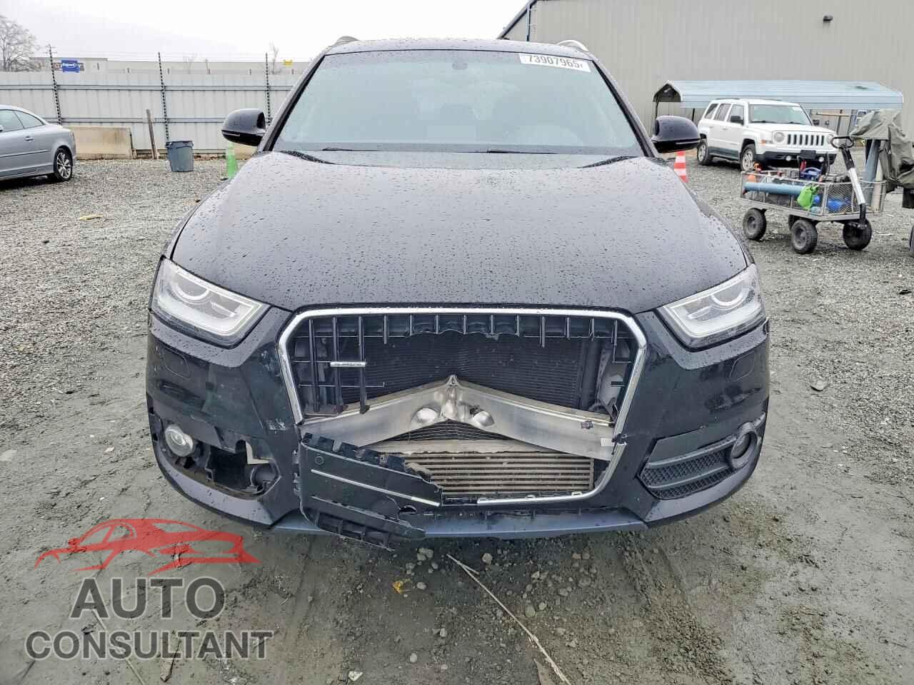 AUDI Q3 2015 - WA1GFCFS4FR009807