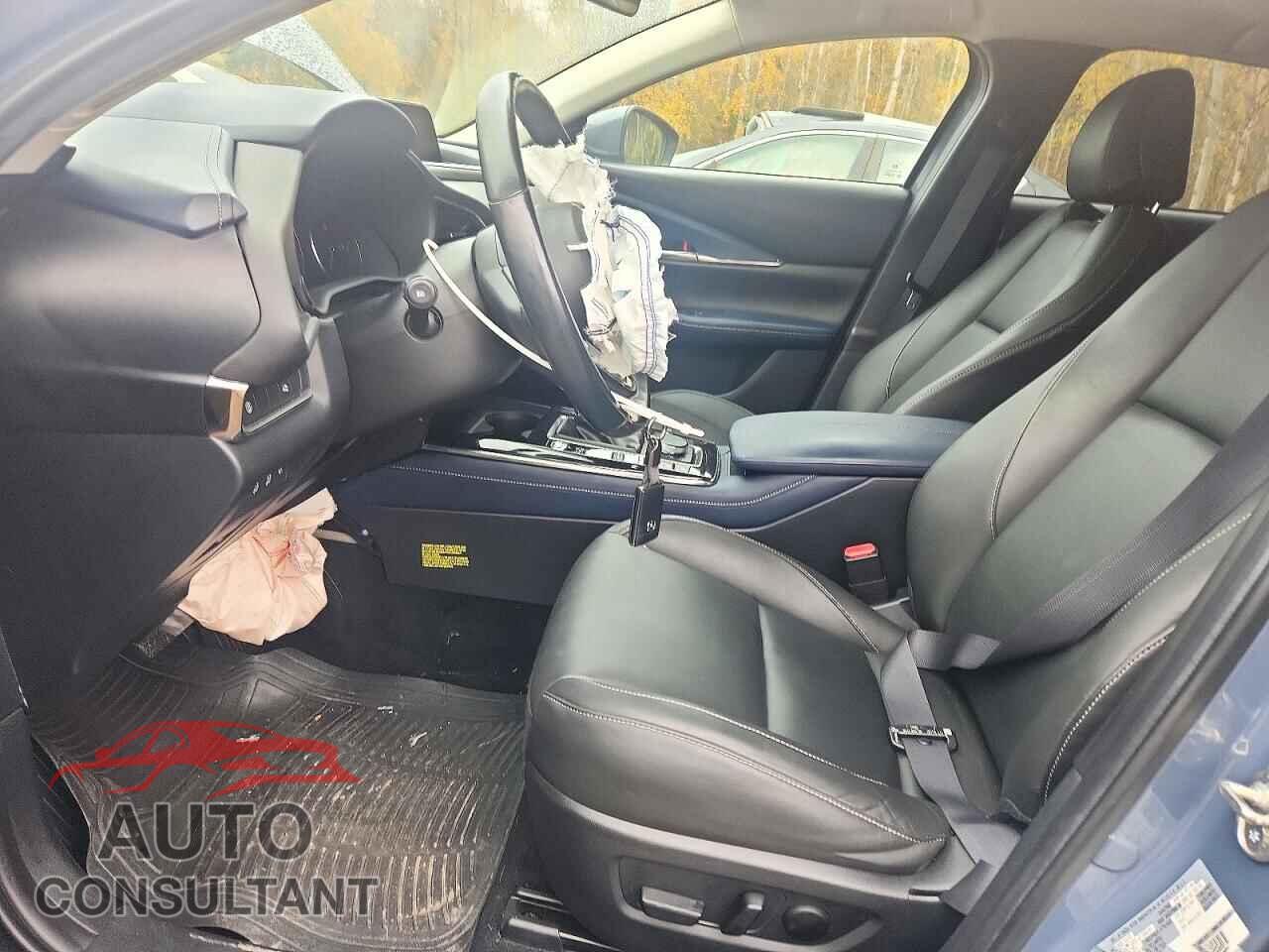 MAZDA CX30 2020 - 3MVDMBCL8LM126324