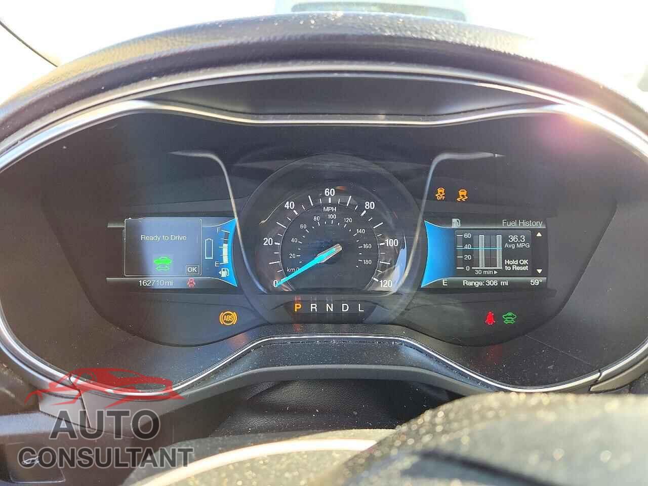 FORD FUSION 2017 - 3FA6P0LU6HR381813