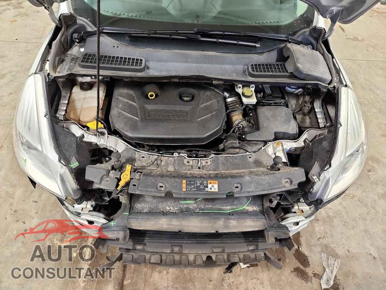 FORD ESCAPE 2014 - 1FMCU9G93EUC22053
