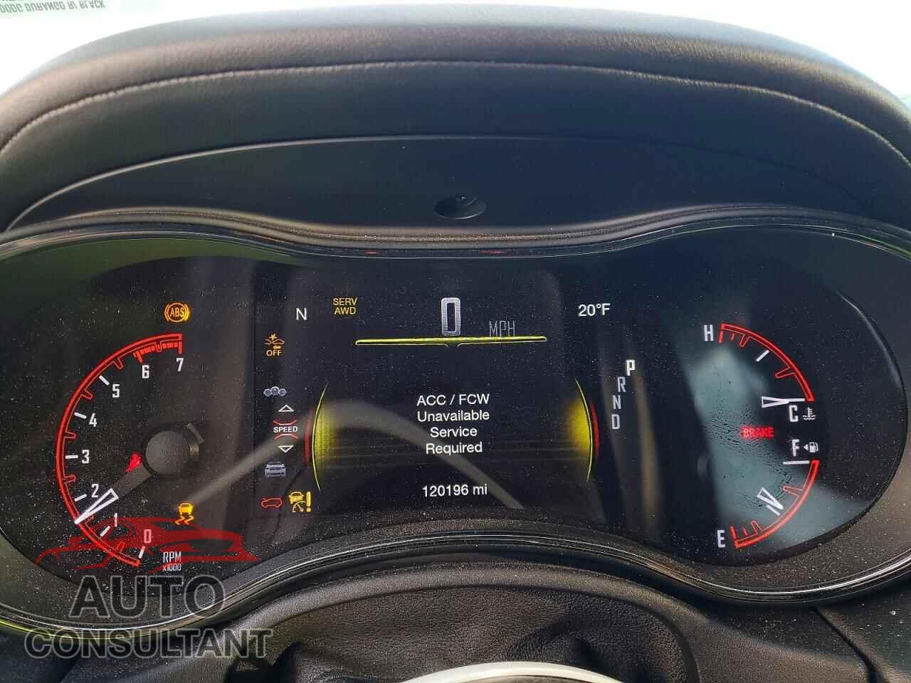 DODGE DURANGO 2018 - 1C4SDJCT6JC316012