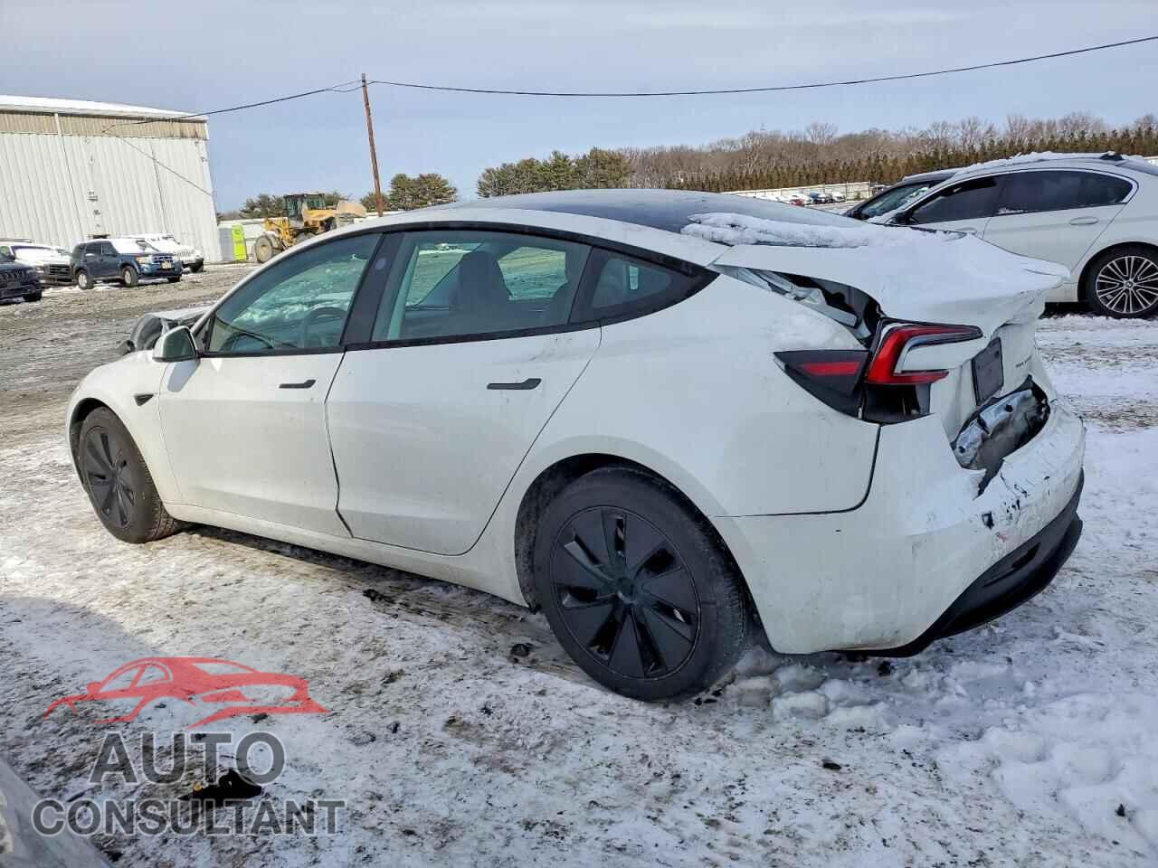 TESLA MODEL 3 2025 - 5YJ3E1EB5SF965116