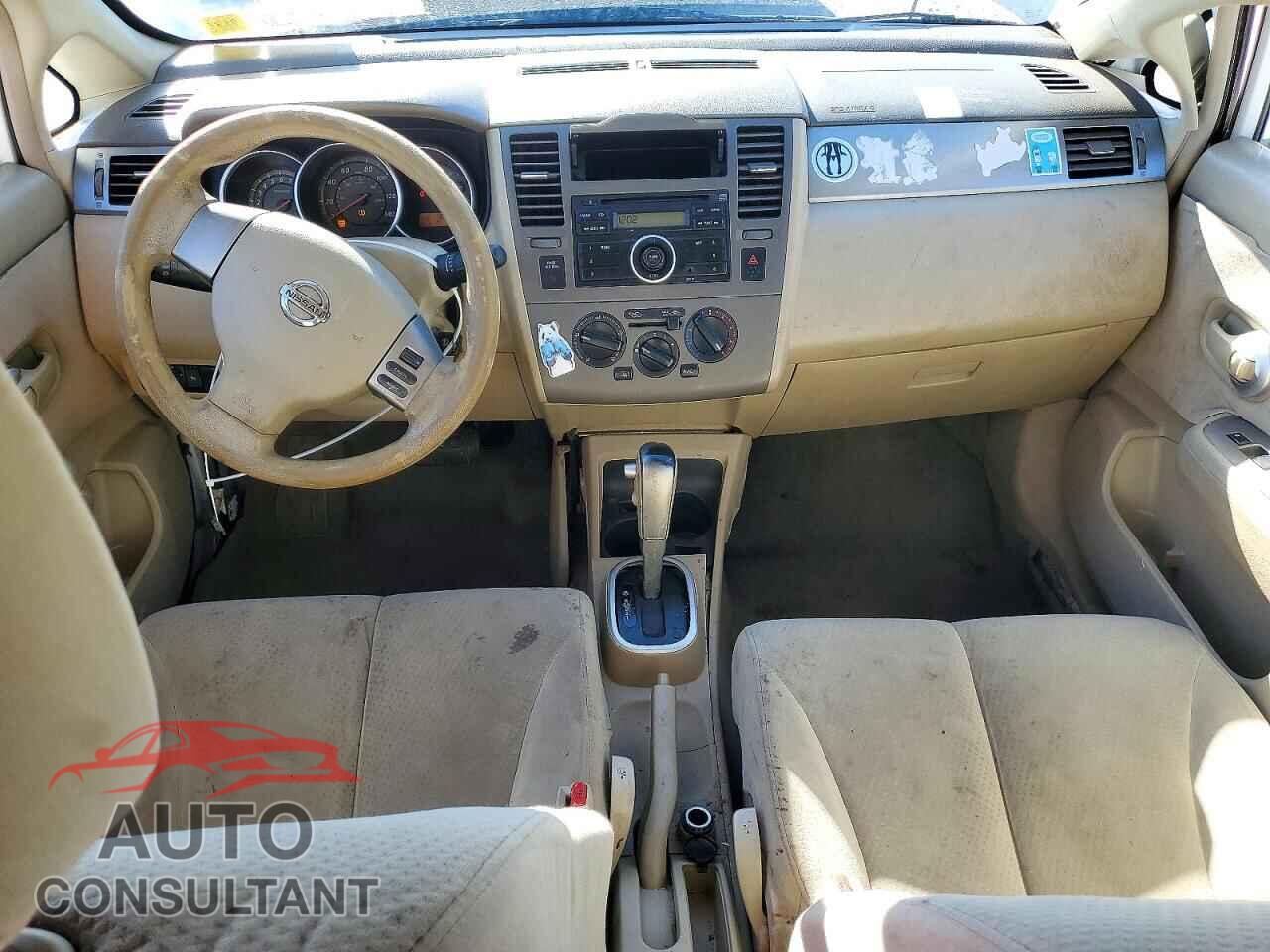NISSAN VERSA 2011 - 3N1BC1CP6BL377228