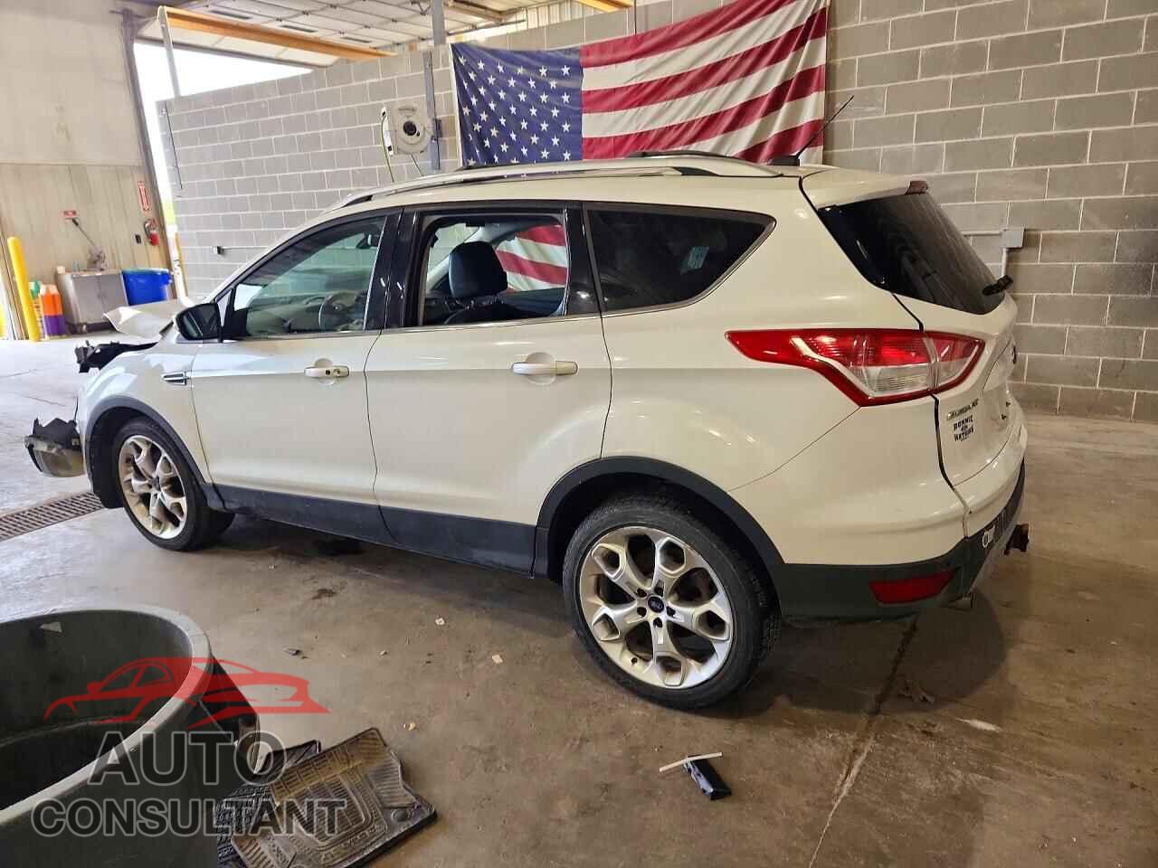 FORD ESCAPE 2013 - 1FMCU0J90DUA23643