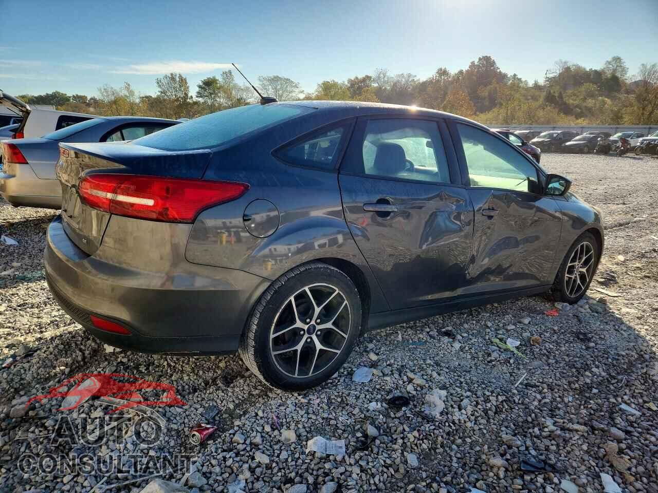 FORD FOCUS 2018 - 1FADP3F26JL297921