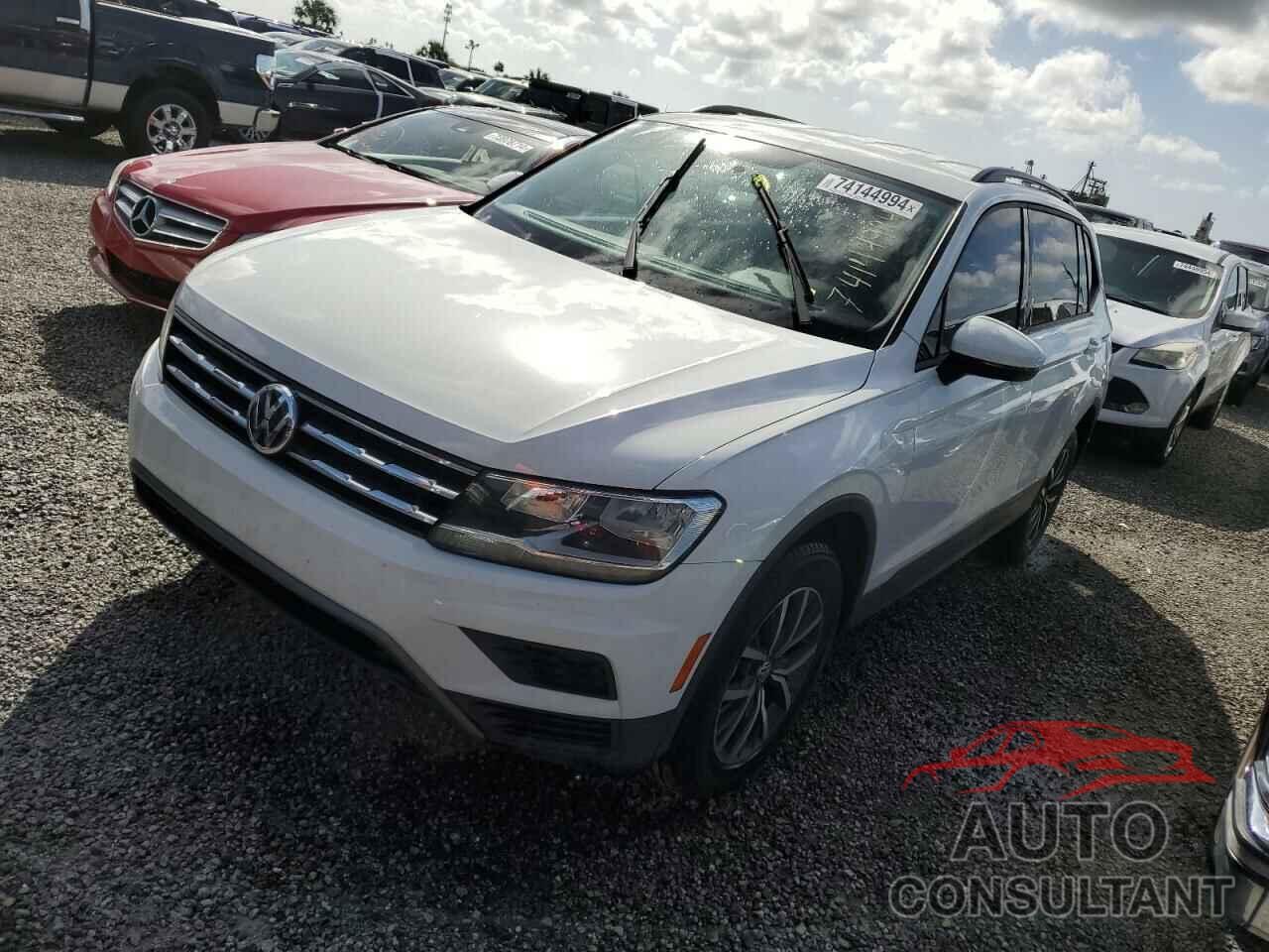 VOLKSWAGEN TIGUAN 2021 - 3VV1B7AX1MM145135