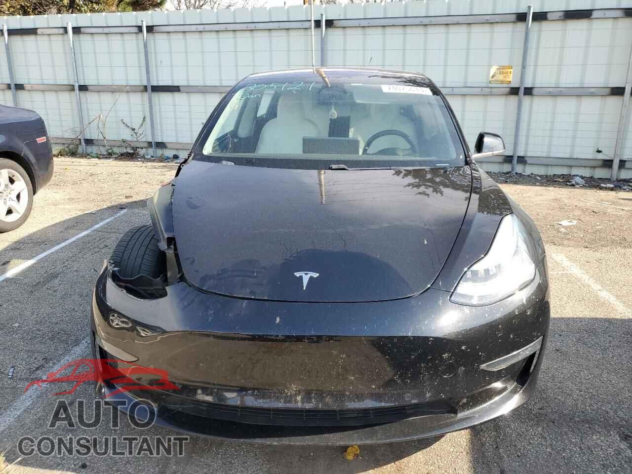 TESLA MODEL 3 2019 - 5YJ3E1EA9KF305121