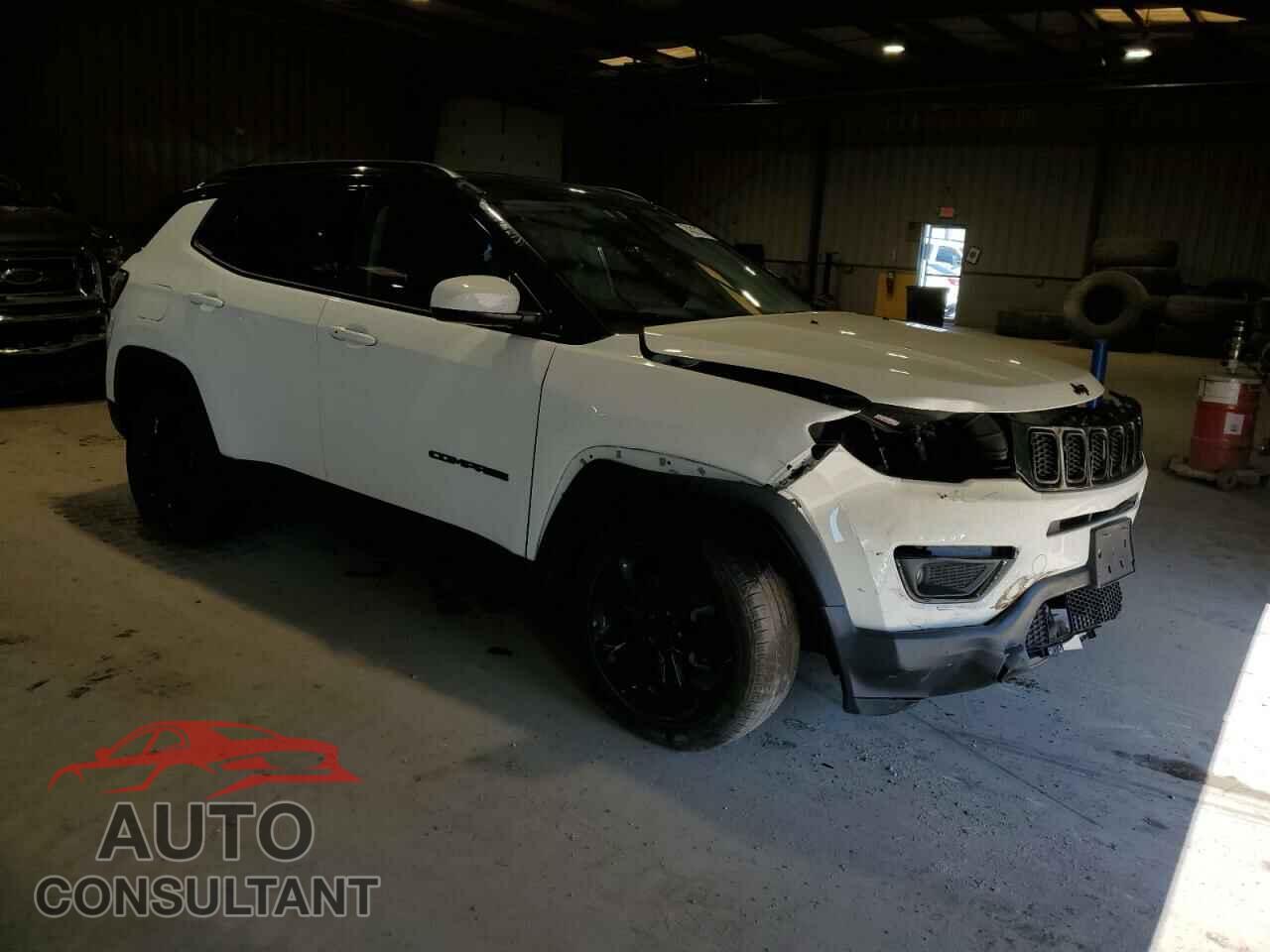 JEEP COMPASS 2018 - 3C4NJDBB2JT298841