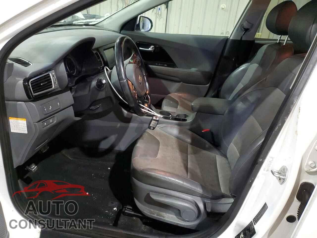 KIA NIRO 2017 - KNDCC3LC9H5070137