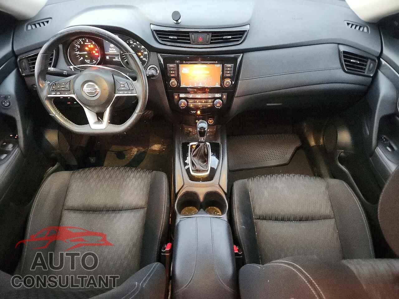 NISSAN ROGUE 2018 - KNMAT2MT5JP570662