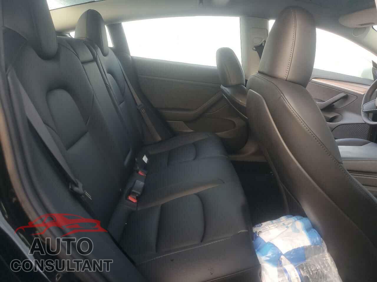 TESLA MODEL 3 2023 - 5YJ3E1EA8PF680652