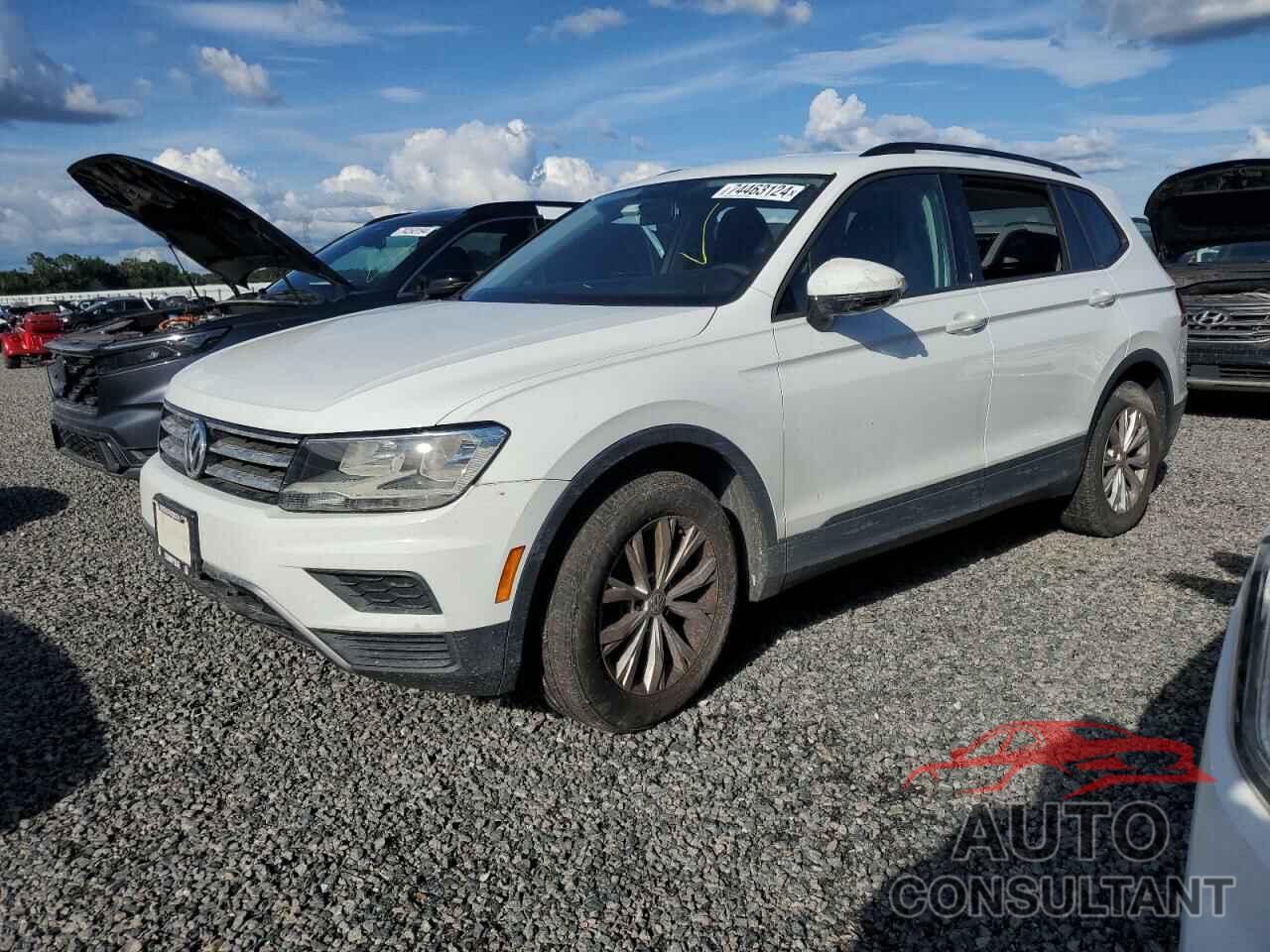 VOLKSWAGEN TIGUAN 2018 - 3VV0B7AX1JM130934