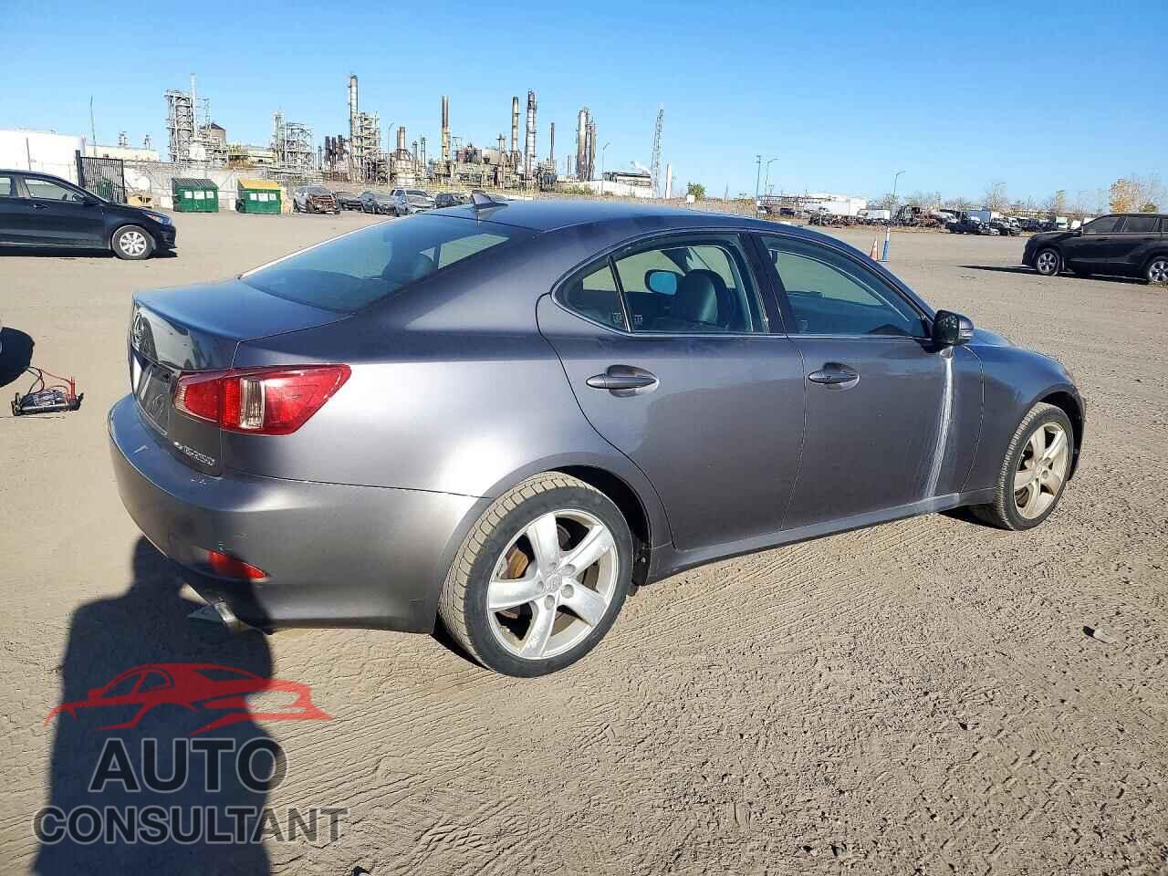 LEXUS IS 2012 - JTHCF5C20C2035943