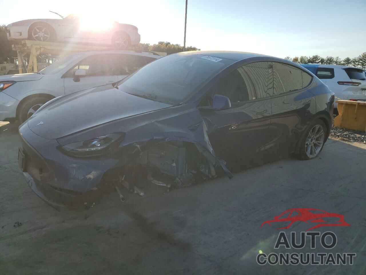 TESLA MODEL Y 2023 - 7SAYGDEE9PF850699