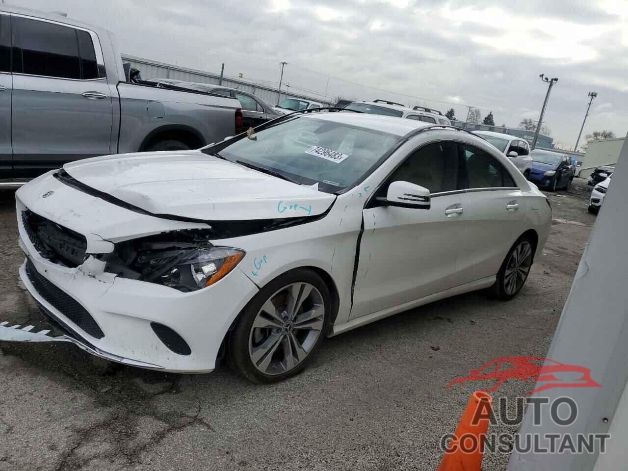 MERCEDES-BENZ CLA-CLASS 2019 - WDDSJ4GB0KN757240