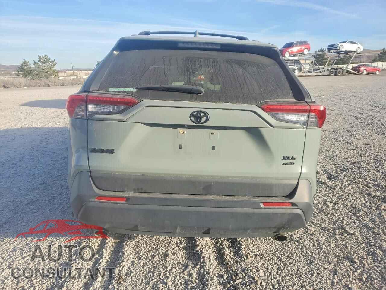 TOYOTA RAV4 2022 - JTMP1RFV9ND088338