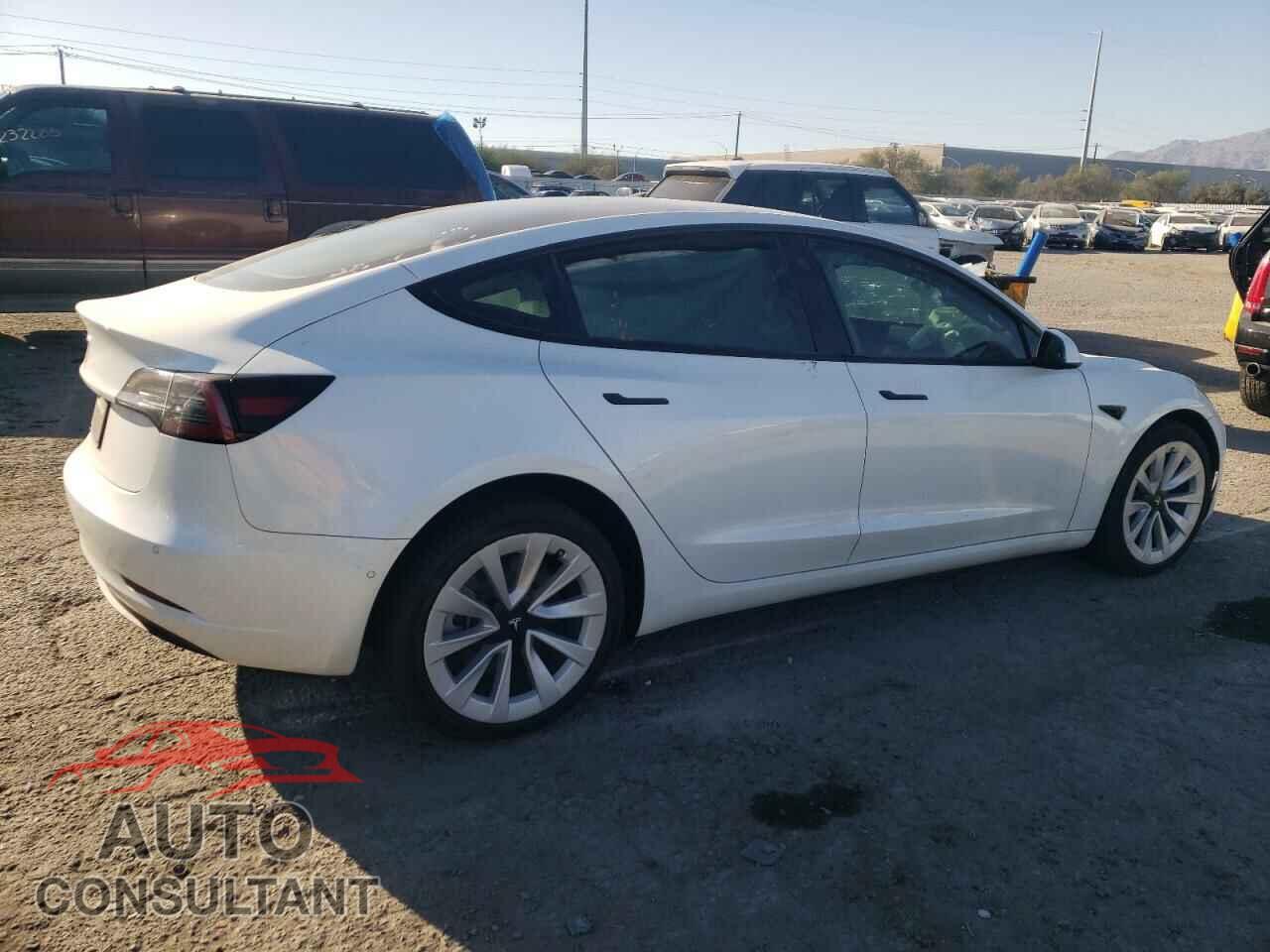 TESLA MODEL 3 2022 - 5YJ3E1EA4NF257743