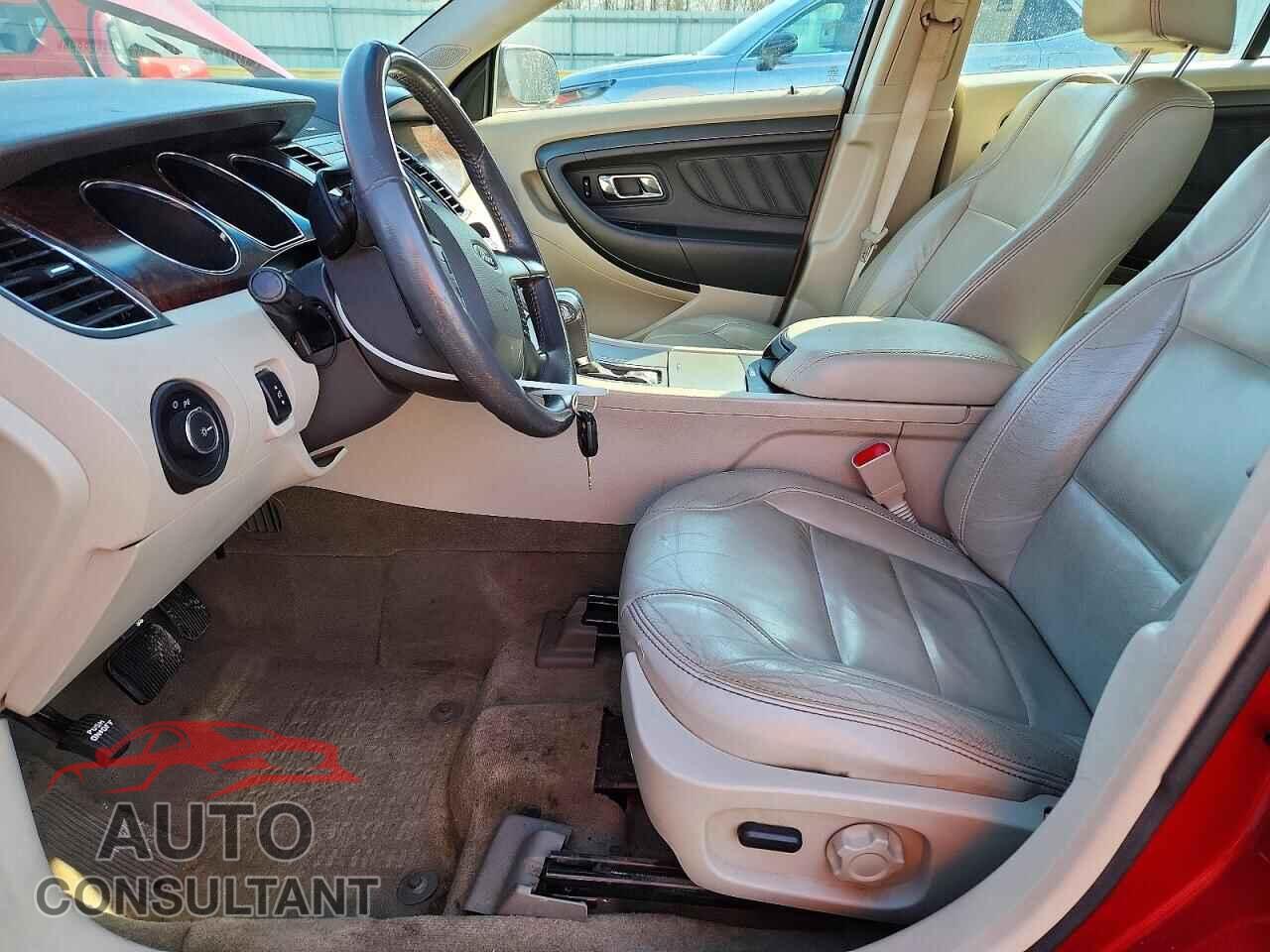 FORD TAURUS 2011 - 1FAHP2EW8BG169609