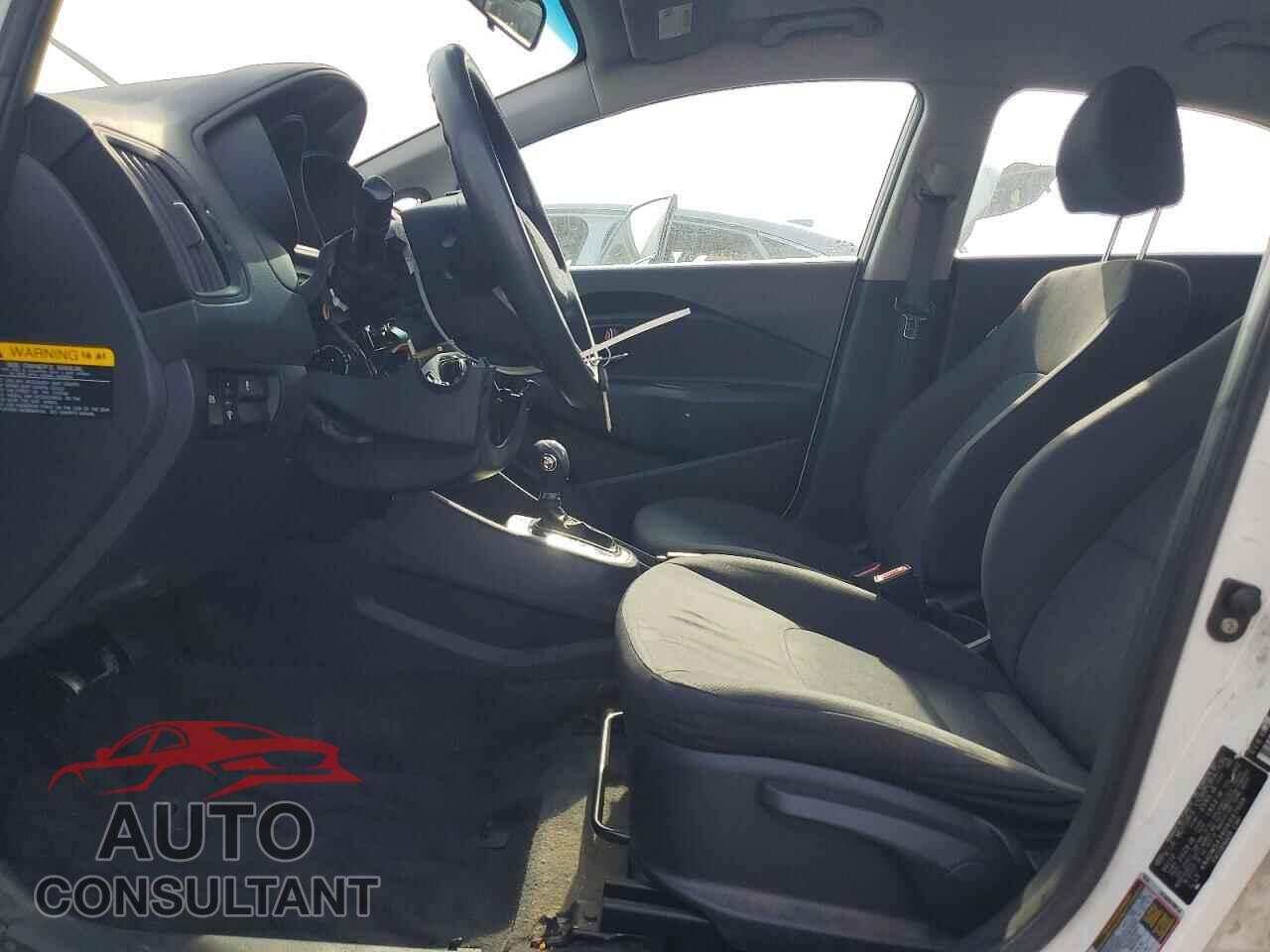 KIA RIO 2013 - KNADM5A36D6097006