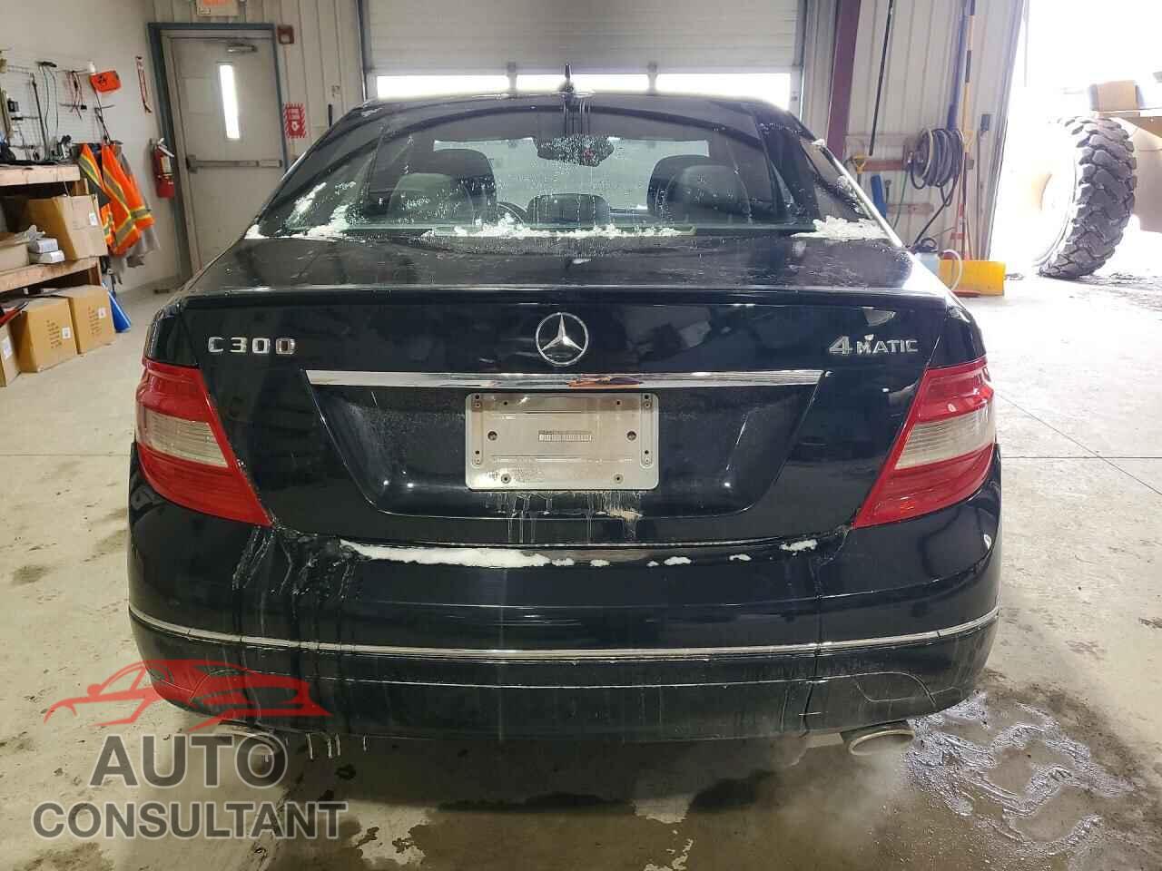MERCEDES-BENZ C-CLASS 2011 - WDDGF8BB4BR186432
