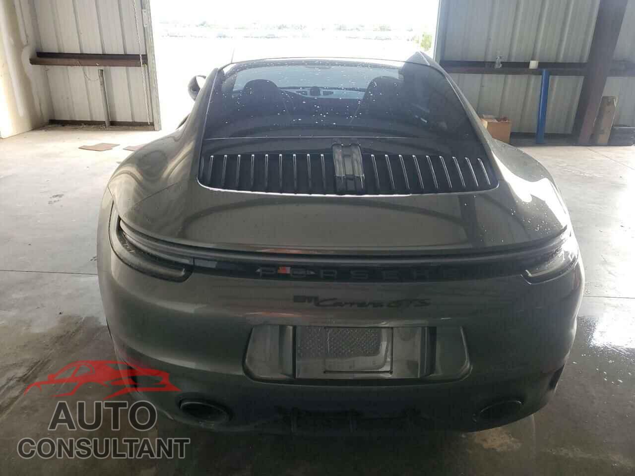 PORSCHE 911 2023 - WP0AB2A97PS220998